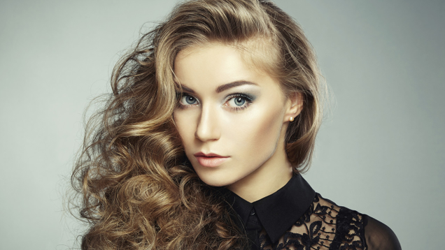 Illustration for article titled Don’t Think Women Can Be Beautiful? These Photos Will Convince You Otherwise